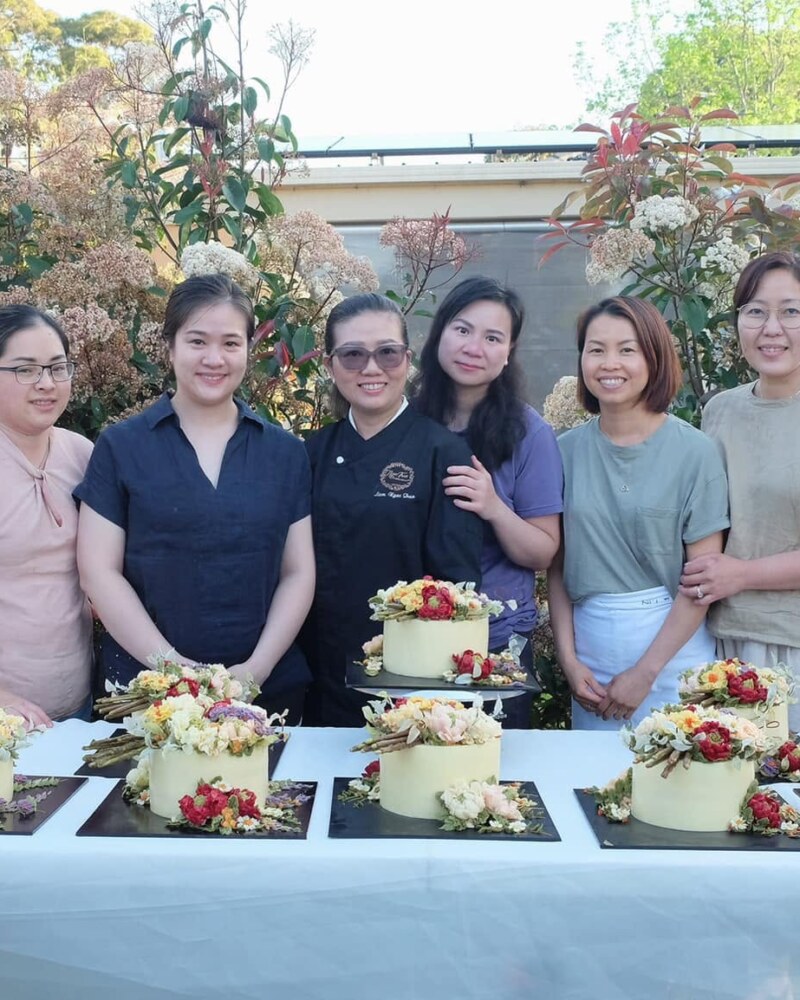 Lớp Học Trực Tiếp